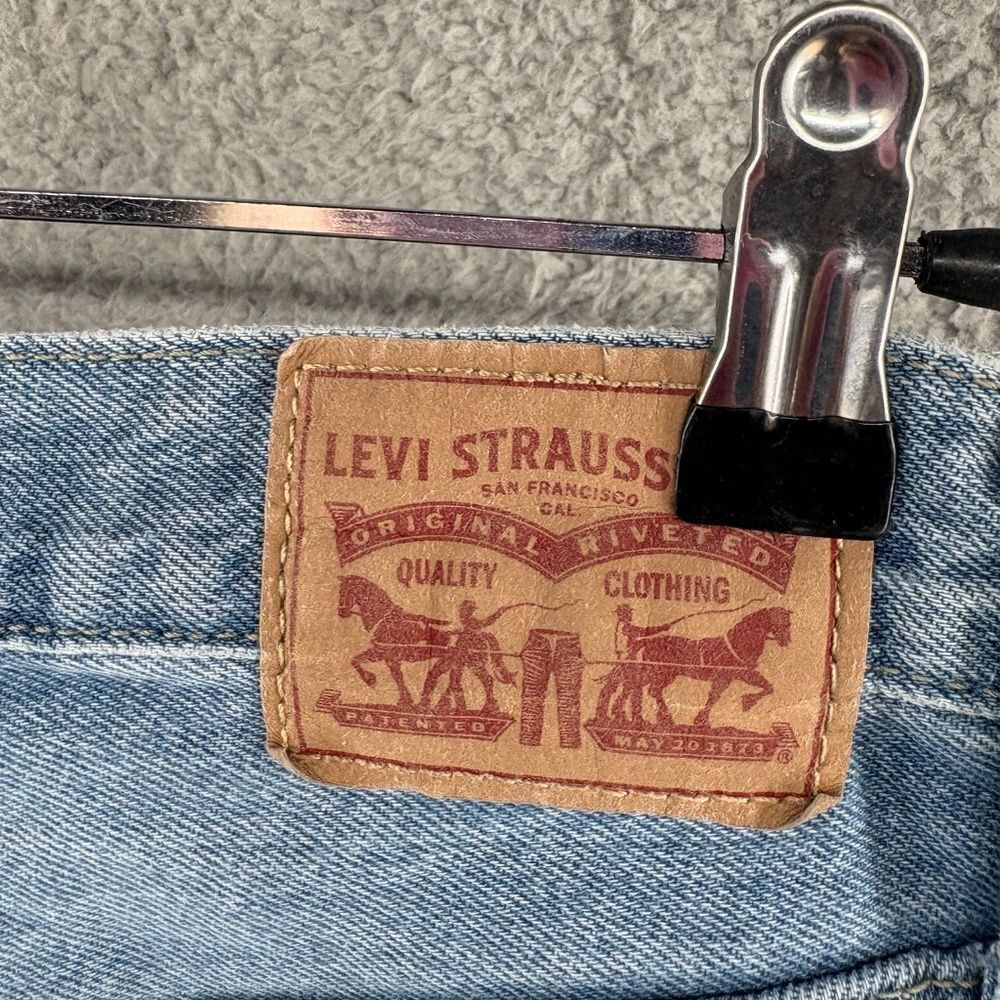 Levi’s 94 Baggy Jeans Size 26 Light Wash Distressed Straight Leg - Picture 12 of 15